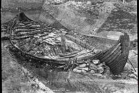 Osebergskipet. Foto O. Væring - 09.1 - utsnitt.tif