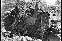 Osebergskipet. Foto O. Væring - 07.1 - utsnitt.tif