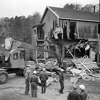 1969 22.10 KMV Tyskerbrakka rives.JPG