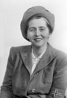 1945 Fru Jerwell.JPG