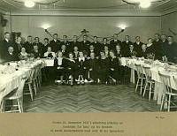 A1019U0003025-Fest 23.12.1937. Medaljer for lang og tro tjeneste. foto Bryn.Navn mangler.jpg