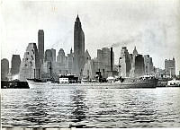 New York skyline med båt.tif